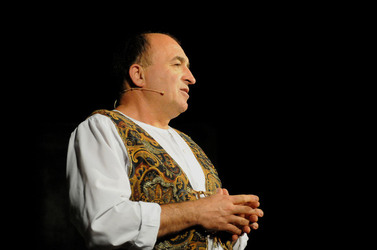 MARCO RENZI e il suo teatro. Fotografie di Giulio Azzarello ©2014.