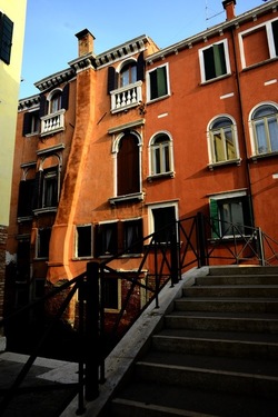 VENEZIA fotografie di Giulio Azzarello ©2020. VENEZIA fotografie di Giulio Azzarello ©2020.