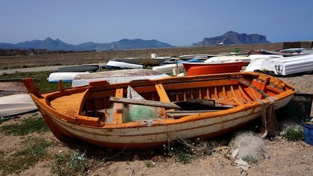 BARCHE. Fotografie di Giulio Azzarello ©2022.