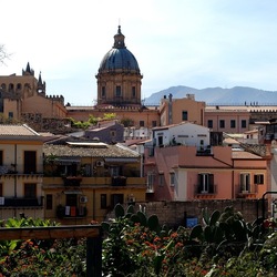 PALERMO. Fotografie di Giulio Azzarello &copy;2023.