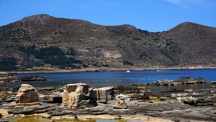 FAVIGNANA. Fotografie di Giulio Azzarello &copy;2022.