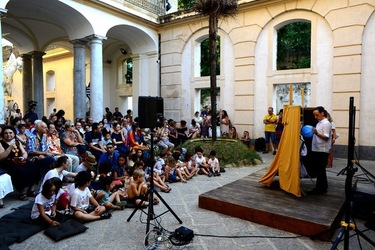 PULCINELLA Napoli. Fotografie di Giulio Azzarello ©2020. PULCINELLA Napoli. Fotografie di Giulio Azzarello ©2020.