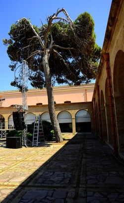 BACKSTAGE fotografie di Giulio Azzarello ©2020.