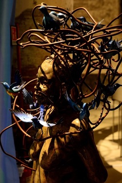 VENEZIA installazione nigeriana inizio Arsenale. Biennale Arch. Cont.. Fotografie di Giulio Azzarello &copy;2022.