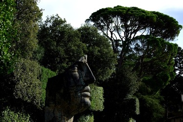 IGOR MITORAJ Giardino di Boboli. Fotografie di Giulio Azzarello &copy;2022.