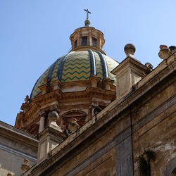 PALERMO. Fotografie di Giulio Azzarello &copy;2022.