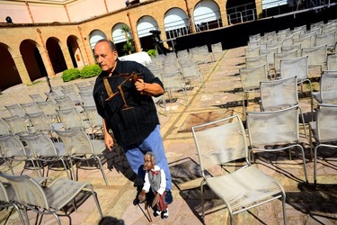 TEATRO TAGES Sardegna Cagliari. Fotografie di Giulio Azzarello ©2020.