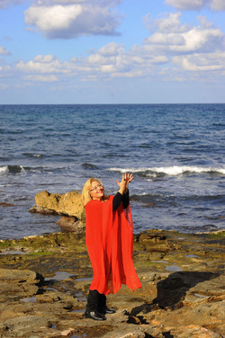 SARA FAVARO attrice e scrittrice italiana. Fotografie di Giulio Azzarello &copy;2015 2016.