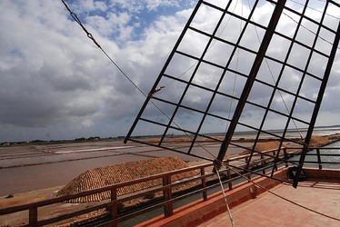LE SALINE di Trapani in Sicilia. Fotografie di Giulio Azzarello ©2014. LE SALINE di Trapani in Sicilia. Fotografie di Giulio Azzarello ©2014.