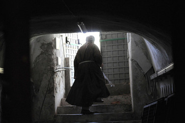 Le CATACOMBE di Palermo documentario film. Fotografie di scena e set di Giulio Azzarello &copy;2014.