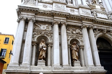 BIENNALE di VENEZIA 2017 la citt&agrave; particolari. Fotografie di Giulio Azzarello &copy;2018.