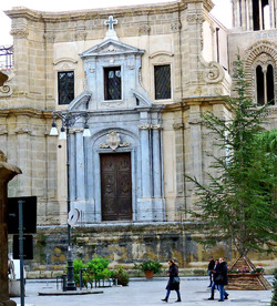 PALERMO particolari del centro storico. Fotografie di Giulio Azzarello &copy;2016.