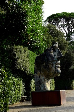 IGOR MITORAJ Giardino di Boboli. Fotografie di Giulio Azzarello &copy;2022.