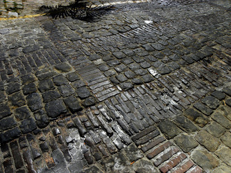 POLIZZI GENEROSA in Sicilia. Fotografie di Giulio Azzarello ©2014. POLIZZI GENEROSA in Sicilia. Fotografie di Giulio Azzarello ©2014.