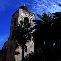 PALERMO fotografie di Giulio Azzarello &copy;2020.