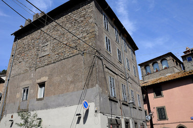 VITERBO e il suo centro storico. Fotografie di Giulio Azzarello &copy;2014.