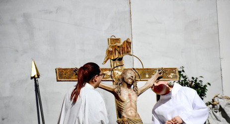 PROCESSIONI religiose per la Pasqua a Palermo. Fotografie di Giulio Azzarello ©2016. PROCESSIONI religiose per la Pasqua a Palermo. Fotografie di Giulio Azzarello ©2016.