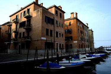 VENEZIA fotografie di Giulio Azzarello ©2020. VENEZIA fotografie di Giulio Azzarello ©2020.