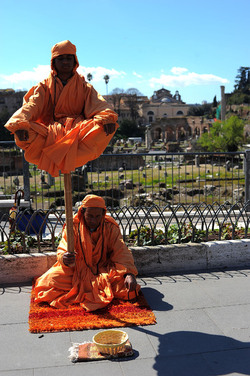 ROMA. Fotografie di Giulio Azzarello ©2014. ROMA. Fotografie di Giulio Azzarello ©2014.