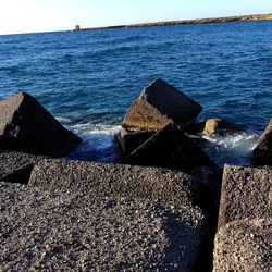 COSTA SICILIANA. Fotografie di Giulio Azzarello &copy;2022.