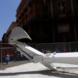 INSTALLAZIONE. Fotografie di Giulio Azzarello ©2022.