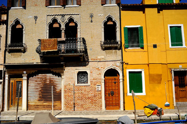 BURANO laguna di Venezia. Fotografie di Giulio Azzarello &copy;2016.