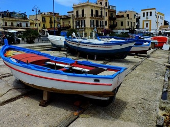 MONDELLO fotografie di Giulio Azzarello &copy;2020.