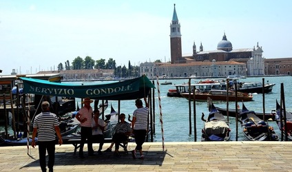 VENEZIA fotografie di Giulio Azzarello &copy;2019.