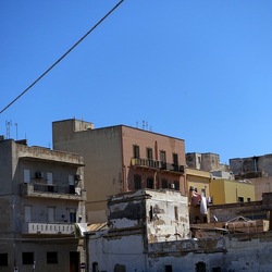 TRAPANI. Fotografie di Giulio Azzarello ©2022.
