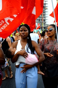 MIGRANTI manifestazione. Fotografie di Giulio Azzarello &copy;2018.