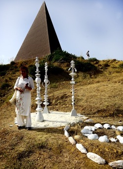 FIUMARA D ARTE fotografie di Giulio Azzarello ©2019. FIUMARA D ARTE fotografie di Giulio Azzarello ©2019.