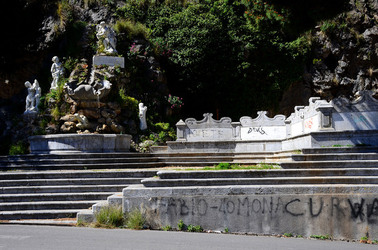 MONREALE in Sicilia. Fotografie di Giulio Azzarello &copy;2016.