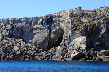 ISOLA DI FAVIGNANA in Sicilia. Visioni panoramiche o particolari. Fotografie di Giulio Azzarello ©2014. ISOLA DI FAVIGNANA in Sicilia. Visioni panoramiche o particolari. Fotografie di Giulio Azzarello ©2014.