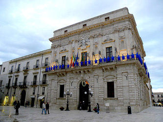 SIRACUSA arte a Ortiggia. Fotografie di Giulio Azzarello &copy;2014.