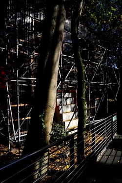 VENEZIA Giardini della Biennale di Arch. Cont.. Fotografie di Giulio Azzarello ©2022.