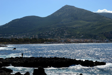 CAPO GALLO riserva marina e naturalistica a Palermo panoramiche e particolari. Fotografie di Giulio Azzarello ©2014. CAPO GALLO riserva marina e naturalistica a Palermo panoramiche e particolari. Fotografie di Giulio Azzarello ©2014.
