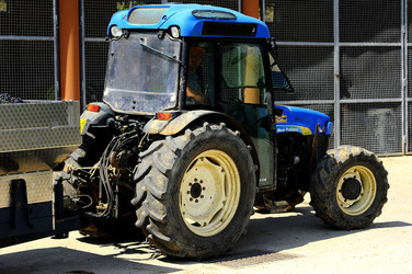 AZIENDA VITIVINICOLA in Sicilia. Fotografie di Giulio Azzarello ©2016. AZIENDA VITIVINICOLA in Sicilia. Fotografie di Giulio Azzarello ©2016.