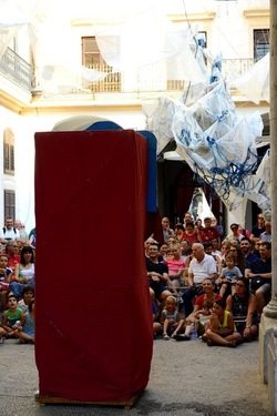 BRUNO LEONE Pulcinella. Fotografie di Giulio Azzarello ©2020. BRUNO LEONE Pulcinella. Fotografie di Giulio Azzarello ©2020.