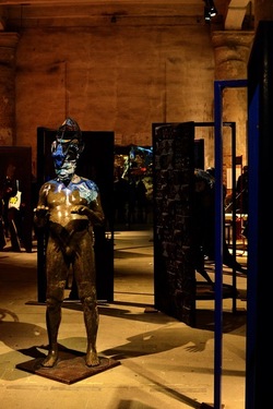 VENEZIA installazione nigeriana inizio Arsenale. Biennale Arch. Cont.. Fotografie di Giulio Azzarello &copy;2022.