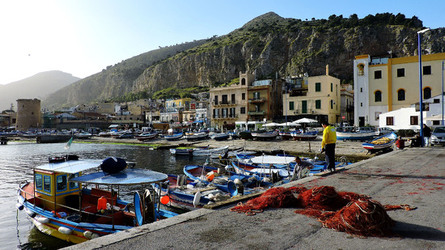 MONDELLO di inverno. Fotografie di Giulio Azzarello &copy;2016.