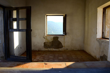 ISOLA DI USTICA il paese. Fotografie di Giulio Azzarello ©2016. ISOLA DI USTICA il paese. Fotografie di Giulio Azzarello ©2016.