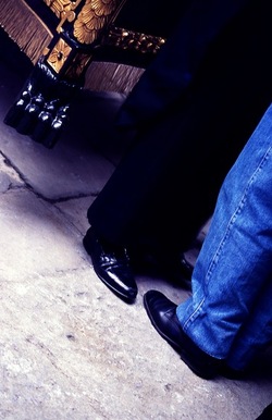 PROCESSIONE RELIGIOSA fotografie di Giulio Azzarello &copy;2022.