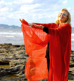 SARA FAVARO attrice e scrittrice italiana. Fotografie di Giulio Azzarello &copy;2015 2016.