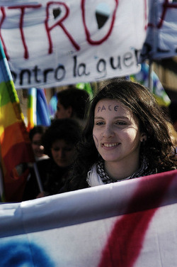 MANIFESTAZIONE per la PACE. Fotografie di Giulio Azzarello ©2014. MANIFESTAZIONE per la PACE. Fotografie di Giulio Azzarello ©2014.