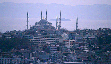 ISTAMBUL in Turchia panoramiche e particoalri. Fotografie di Giulio Azzarello &copy;2014.