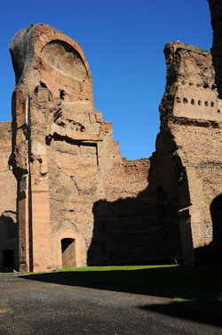 LE TERME DI CARACALLA a Roma visioni panoramiche o particolari. Fotografie di Giulio Azzarello &copy;2014.