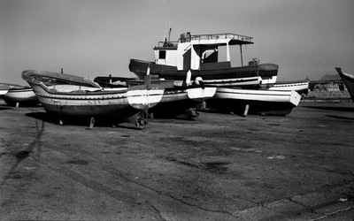 BIANCO NERO. Fotografie di Giulio Azzarello ©2021. BIANCO NERO. Fotografie di Giulio Azzarello ©2021.