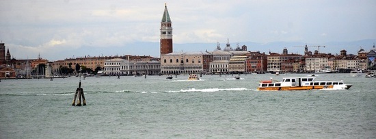 LIDO di VENEZIA. Fotografie di Giulio Azzarello ©2018.