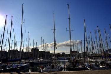 BARCHE da PESCA fotografie di Giulio Azzarello ©2019. BARCHE da PESCA fotografie di Giulio Azzarello ©2019.