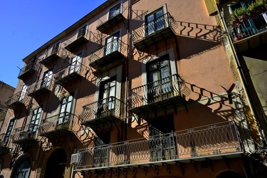 CENTRO STORICO di Palermo fotografie di Giulio Azzarello &copy;2019.